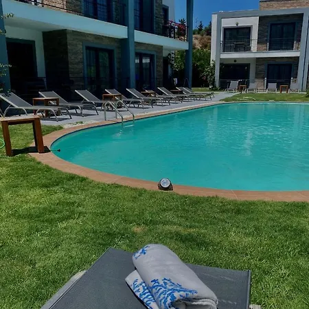 The Search فندق بودروم